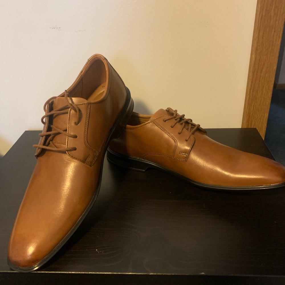 Men’s Size 12 M Dress Shoes